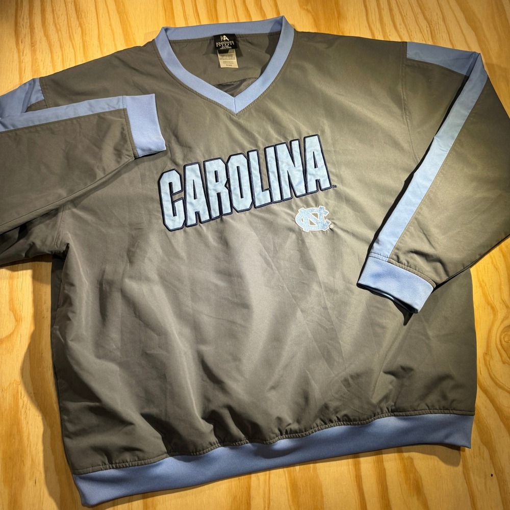 Knights Apparel Men's UNC Carolina Tar Heels V-Neck Windshirt Gray/Blue Size XL